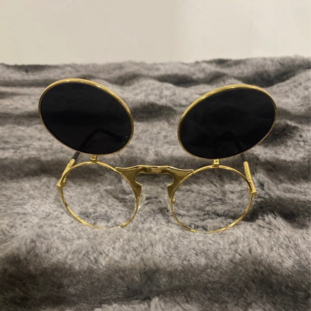 Retro sunglasses